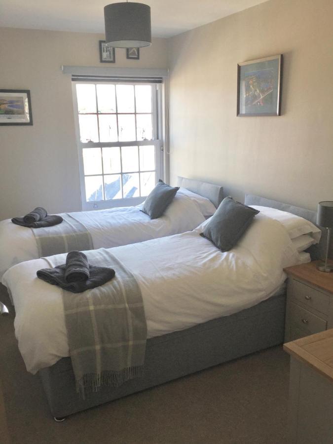 North Sea View Apartment Скарбъро Екстериор снимка